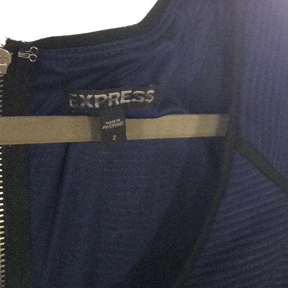 Mini dress - Picture 3 of 4